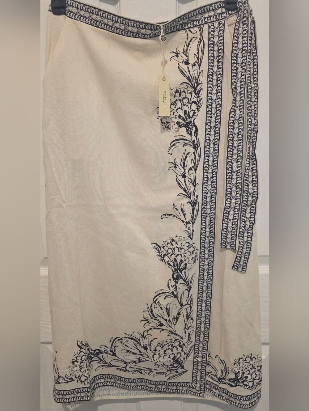 Max Studio Cream Maxi Skirt with Black Floral Border